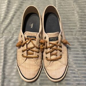 Sperry shoes size 8.5